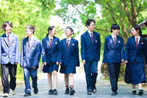国家普高课程 语言课程选择 （俄语或英语）