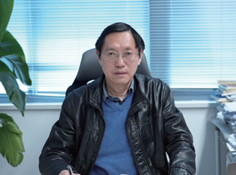 段兴华/中学物理高级教师、原南通大学附属中学教师